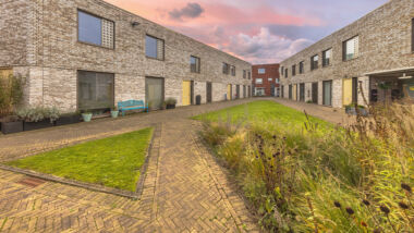 Meldpunt Actueel krijgt regelmatig meldingen over het tekort aan seniorenwoningen. Ouderen willen best verhuizen uit hun eengezinswoning.