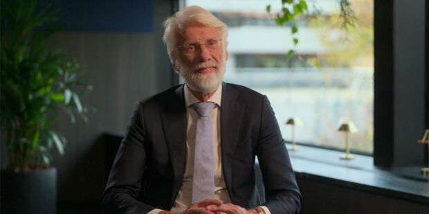 Het geheim achter een gezond en vitaal leven op latere leeftijd is volgens Klinisch neuropsycholoog Erik Scherder: blijf in beweging.