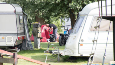 Na het datalek bij Odido, waarbij belangrijke persoonlijke gegevens zijn buitgemaakt, is het nu de beurt aan Eurocamp en Roan.