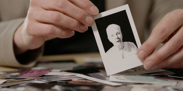 Zelfbeschikking bij levenseinde is voor de een een fundamenteel recht, voor de ander is het vloeken in de kerk.