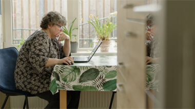 Door het nieuwe pensioenstelsel worden vooral veertigers benadeeld. Pensioencompensatie moet het ontstane gat voor deze categorie herstellen.