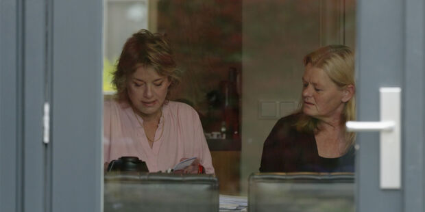 Mantelzorgmakelaars kunnen de mantelzorger ontlasten en weten de weg wel te vinden om aanvragen te doen voor bijvoorbeeld thuishulp.