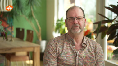 Docent Hans Streng kampt al enkele jaren met post-covid. Terugkeer op school verloopt moeizaam en zorgt voor een terugval.