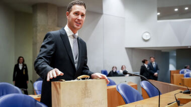Minister van Financiën Eelco Heinen heeft zojuist de Miljoenennota aangeboden in de Tweede Kamer met de begroting voor 2027.
